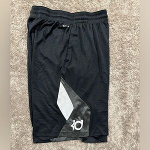 Men’s Nike KD basketball shorts